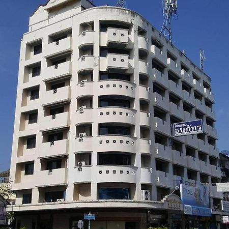 Tanaphat Hatyai Hotel Хатъяй Экстерьер фото