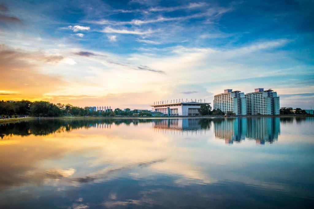 Tanaphat Hatyai Hotel Хатъяй Экстерьер фото