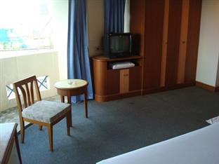 Tanaphat Hatyai Hotel Хатъяй Экстерьер фото